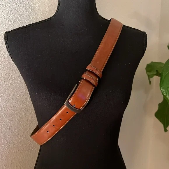 Joseph Abboud Men’s Brown Italian Leather Belt Brushed Distressed Brass Buckle - Picture 2 of 16